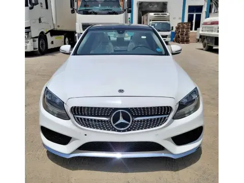 2017 مرسيدس-بنز آلفئة - C C300