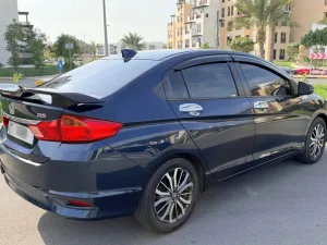2018 هوندا سيتي LX