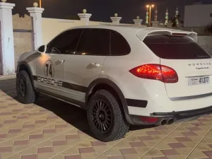 2011 بورش كاين Turbo