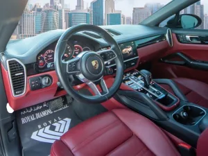 2023 بورش كاين V6