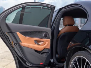 2023 مرسيدس-بنز الفئة - E E300