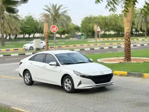 2023 Hyundai Elentra SEL
