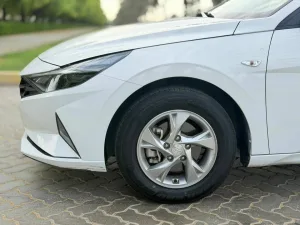 2023 Hyundai Elentra SEL