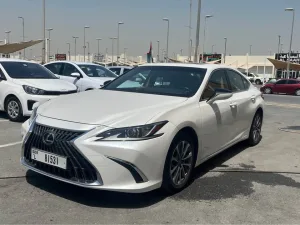 2023 Lexus ES ES300h
