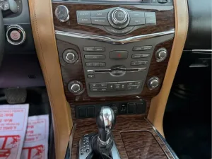2019 Nissan Patrol SE T2