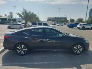 2022 نيسان آلتيما SV