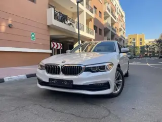 2020 BMW 5-Series في Dubai سيارة مستعملة