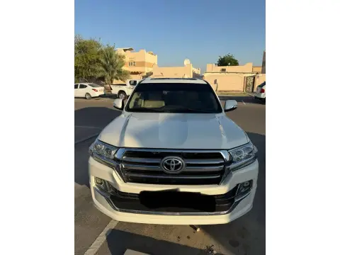 2010 تويوتا لاند كروزر VXR