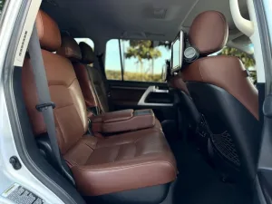 2016 Toyota Land Cruiser VXR