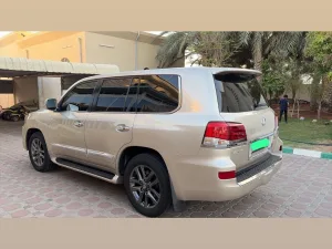 2012 Lexus LX 570 No Trim