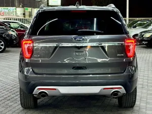 2016 Ford Explorer XLS Sport