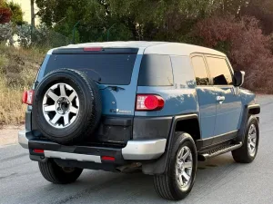 2017 Toyota FJ Cruiser GXR
