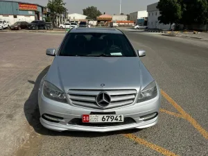 2011 مرسيدس-بنز آلفئة - C C300