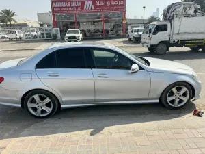 2011 مرسيدس-بنز آلفئة - C C300