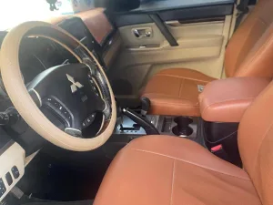 2011 Mitsubishi Pajero GLS