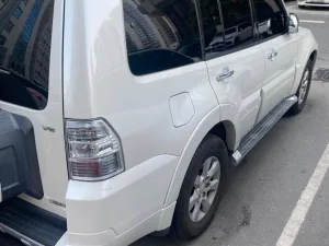 2011 Mitsubishi Pajero GLS