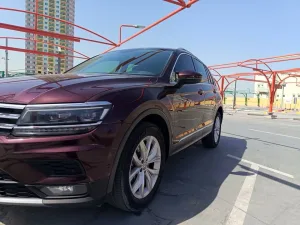 2018 Volkswagen Tiguan SEL Premium R-Line