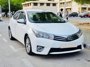 2015 تويوتا كورولا SE Plus