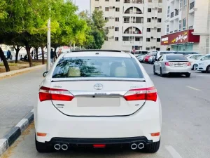 2015 تويوتا كورولا SE Plus