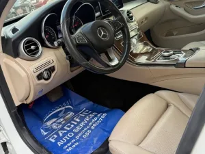 2017 مرسيدس-بنز آلفئة - C C300