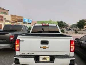 2018 شيفروليه سيلفرادو Custom