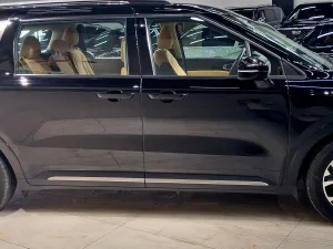 2023 Kia Carnival