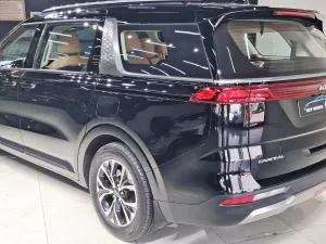 2023 Kia Carnival