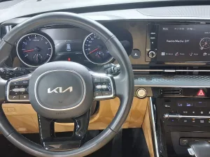 2023 Kia Carnival