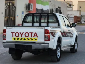2012 تويوتا هايلوكس TRD
