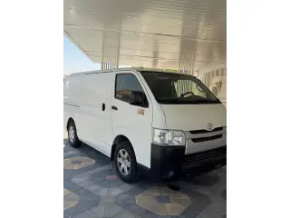 2023 Toyota Hiace in Dubai used car