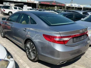 2016 هيونداي أزيرا GL