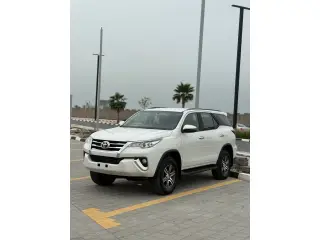 2019 Toyota Fortuner in Dubai used car