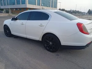 2015 لينكولن ام كي اس No Trim