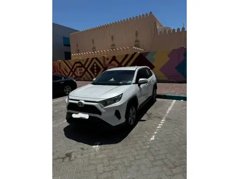 2023 تويوتا راف ٤ EX