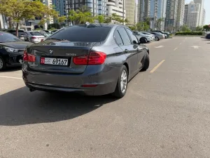 2013 بي أم دابليو الفئة - 3 320i