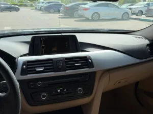2013 بي أم دابليو الفئة - 3 320i