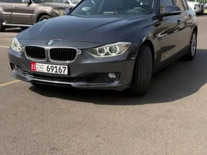 2013 بي أم دابليو الفئة - 3 320i