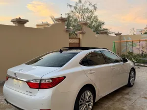 2013 Lexus ES ES300