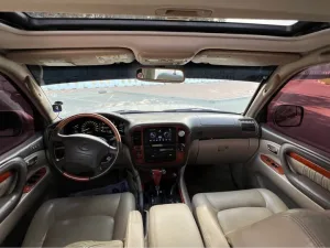 2000 Lexus LX 470 No Trim