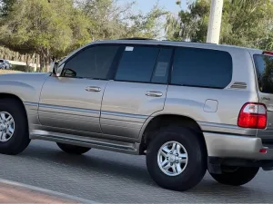 2000 Lexus LX 470 No Trim
