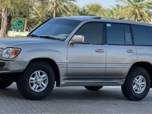 2000 Lexus LX 470 No Trim