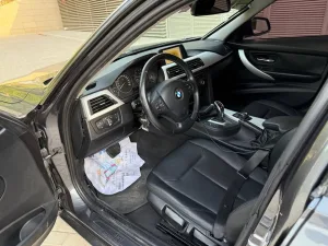 2012 BMW 3-Series 320i