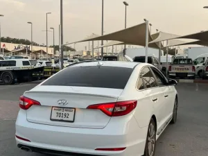 2017 هيونداي سوناتا Limited