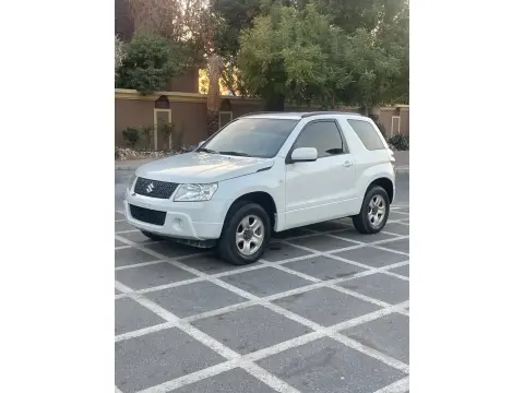 2012 Suzuki Grand Vitara rivals