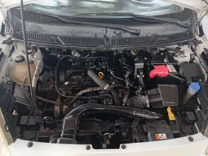 2020 فورد فيجو Titanium