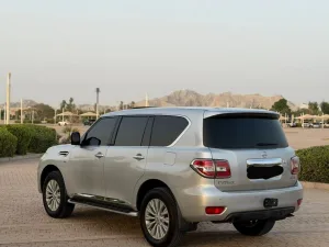 2015 نيسان باترول LE TITANIUM
