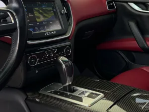 2015 مازيراتي كواتروبورت S Q4 GranSport 3.0L