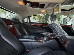 2007 Lexus LS 460 No Trim