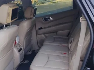 2015 نيسان باثفايندر LE