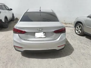 2021 هيونداي أكسنت Limited